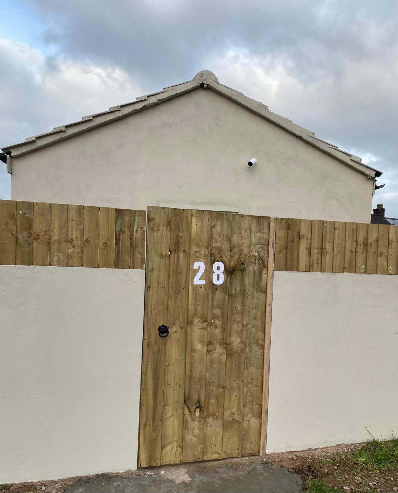 A Spacious Double Bed Studio Stoke-on-Trent المظهر الخارجي الصورة